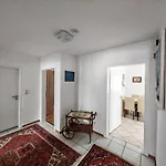 E1 - Gut Ausgestattete 3-zimmerwohnung 68 Qm Fuer 1-5 Personen 2xzz 1xsc Appartement