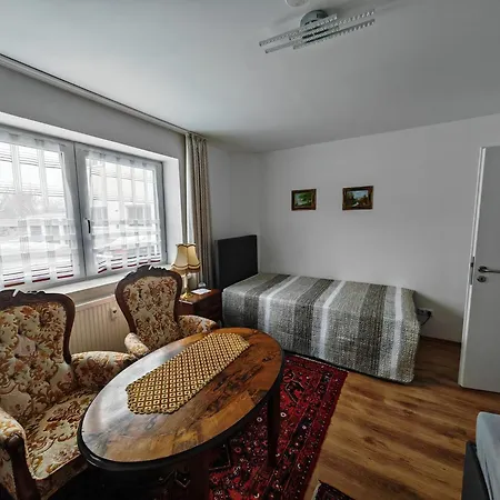 E1 - Gut Ausgestattete 3-zimmerwohnung 68 Qm Fuer 1-5 Personen 2xzz 1xsc 아파트