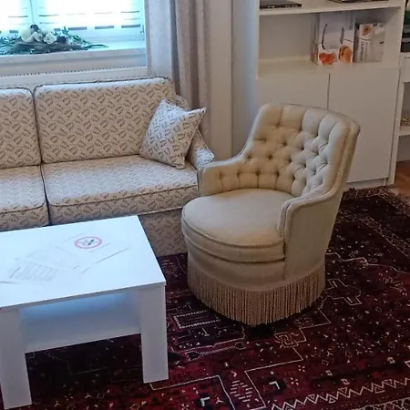 E1 - Gut Ausgestattete 3-zimmerwohnung 68 Qm Fuer 1-5 Personen 2xzz 1xsc * Grafenwohr